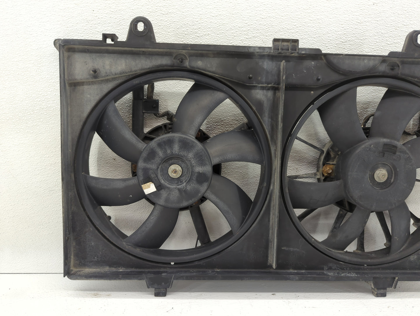 2007-2012 Nissan Sentra Left Radiator Fan Motor Assembly - Oemusedautoparts1.com