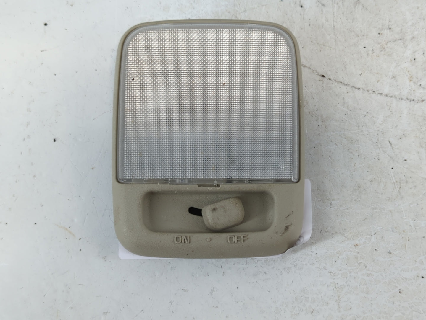 2008-2010 Nissan Sentra Overhead Roof Console Interior Dome Light - Oemusedautoparts1.com