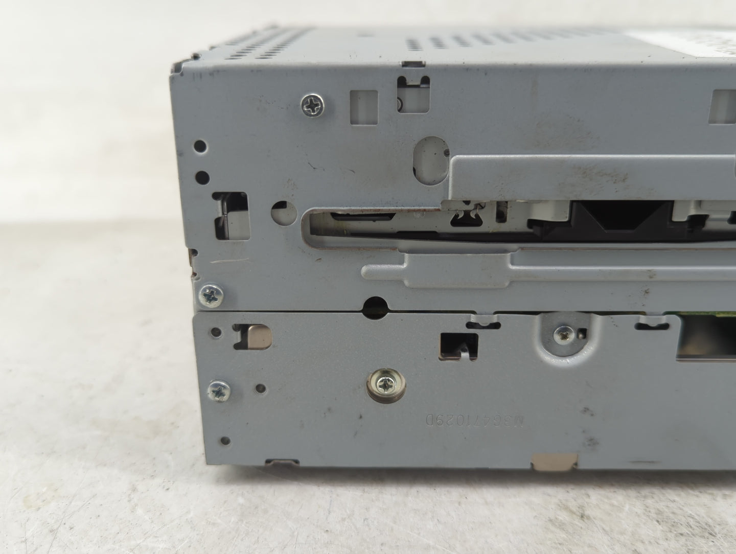 2008 Nissan Titan Radio AM FM Cd Player Receiver Replacement P/N:28185 ZR10A Fits OEM Used Auto Parts - Oemusedautoparts1.co