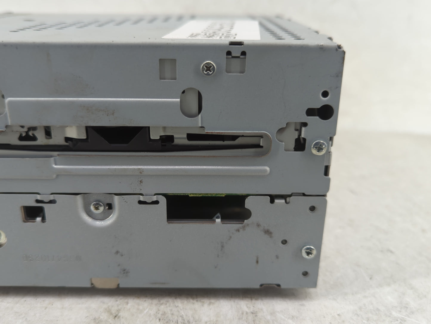 2008 Nissan Titan Radio AM FM Cd Player Receiver Replacement P/N:28185 ZR10A Fits OEM Used Auto Parts - Oemusedautoparts1.co