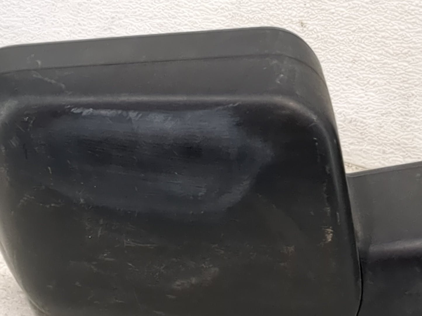 2007-2008 Nissan Titan Passenger Side View Mirror - Right Door Mirror OEM Used - Oemusedautoparts1.com