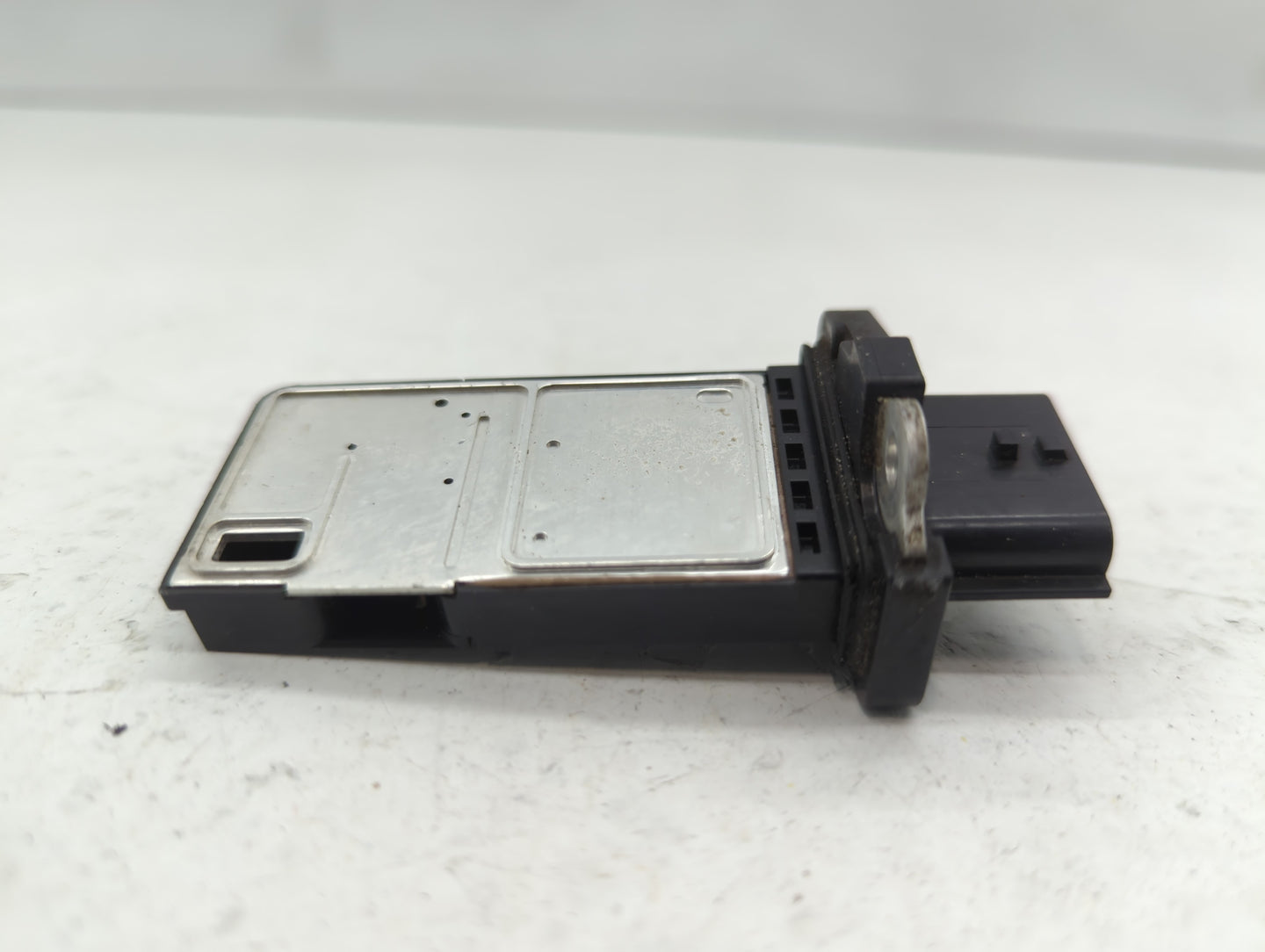 2004-2022 Nissan Titan Mass Air Flow Meter Maf - Oemusedautoparts1.com
