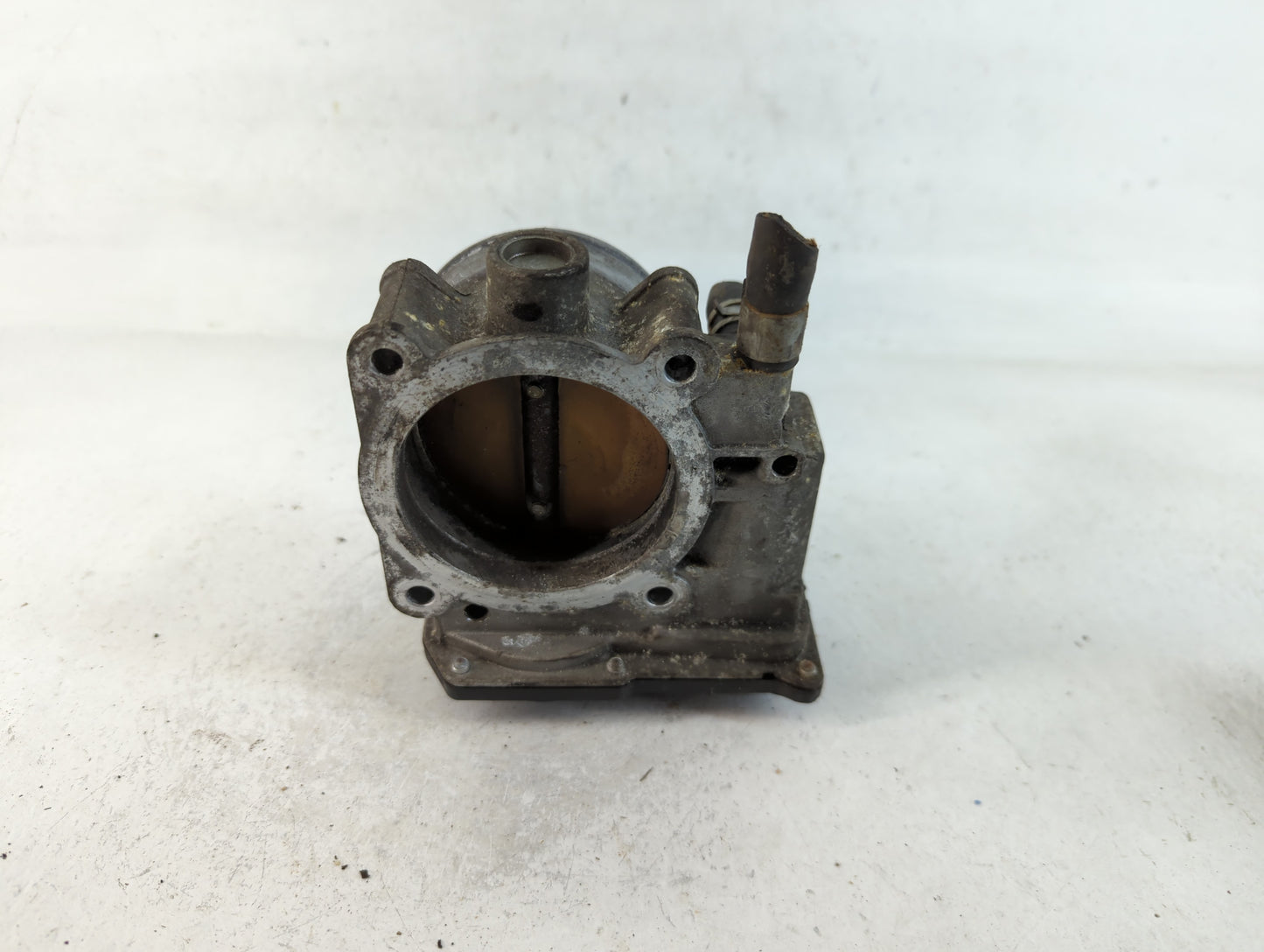 2004-2012 Nissan Titan Throttle Body P/N:16119 7S000 Fits Fits 2004 2005 2006 2007 2008 2009 2010 2011 2012 2013 2014 OEM Us