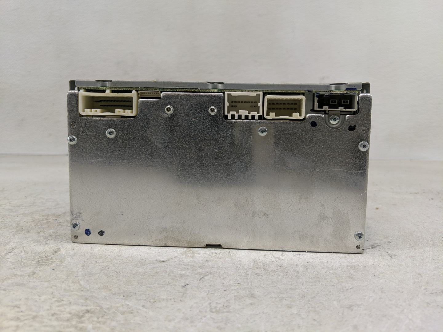 2007-2009 Nissan Versa Radio AM FM Cd Player Receiver Replacement P/N:28185 EH33A Fits Fits 2007 2008 2009 OEM Used Auto Par