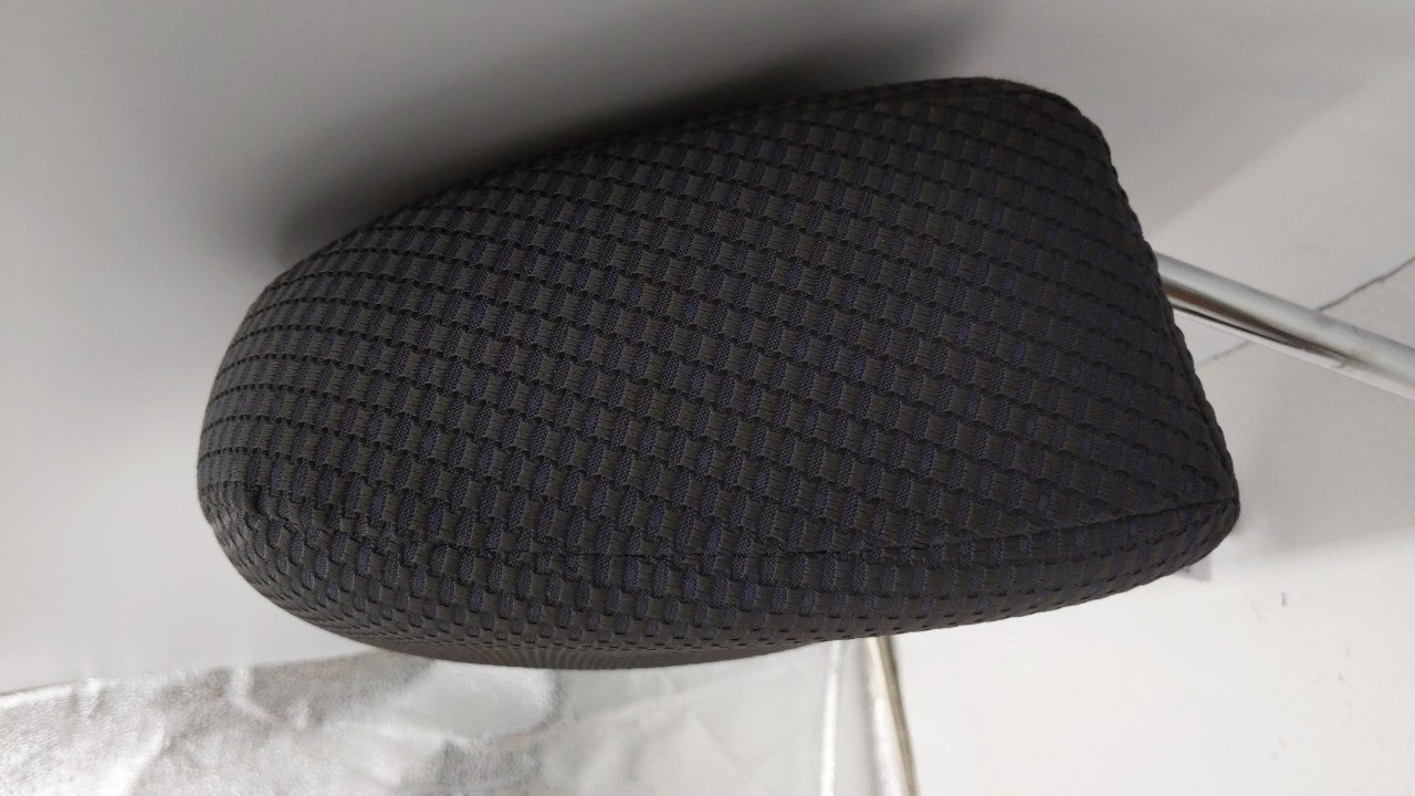 2008 Nissan Versa Headrest Head Rest Rear Center Seat Fits OEM Used Auto Parts - Oemusedautoparts1.com