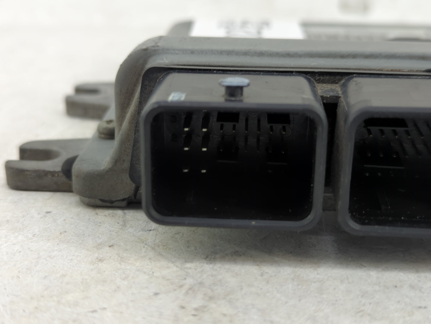 2008 Nissan Versa PCM Engine Control Computer ECU ECM PCU OEM P/N:MEC900-170 Fits OEM Used Auto Parts - Oemusedautoparts1.co