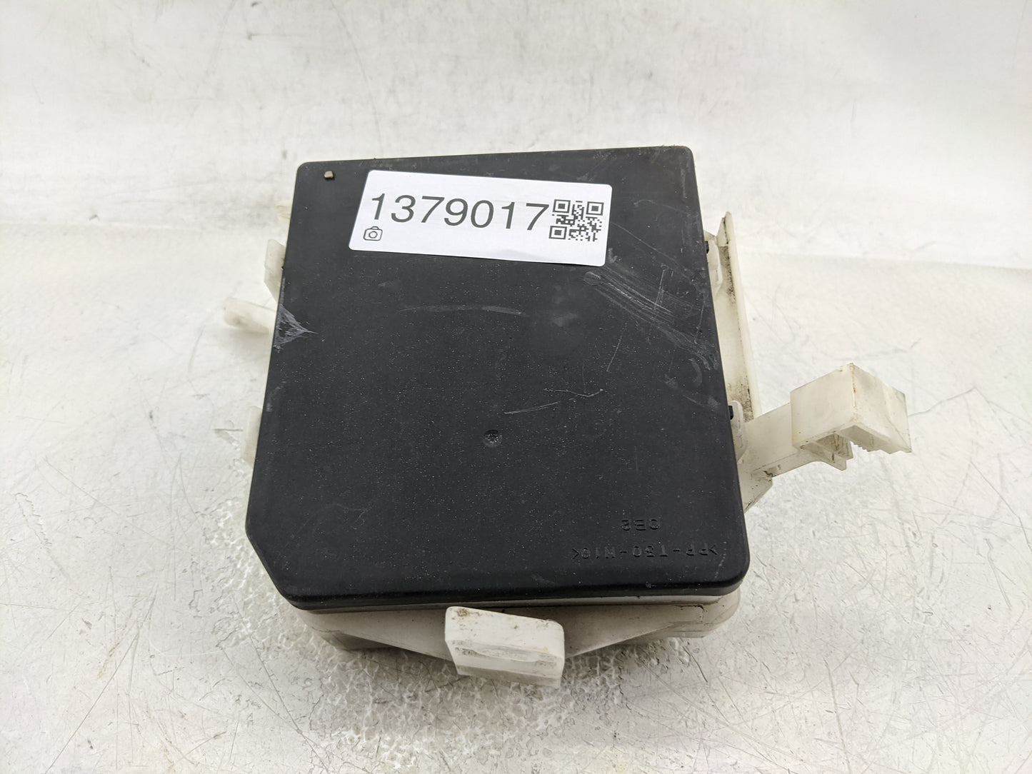 2007-2012 Nissan Versa Fusebox Fuse Box Panel Relay Module Fits Fits 2007 2008 2009 2010 2011 2012 OEM Used Auto Parts - Oem