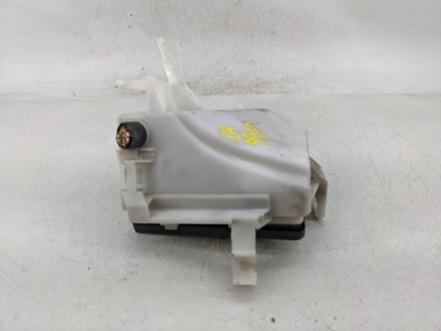 2007-2012 Nissan Versa Fusebox Fuse Box Panel Relay Module Fits Fits 2007 2008 2009 2010 2011 2012 OEM Used Auto Parts - Oem