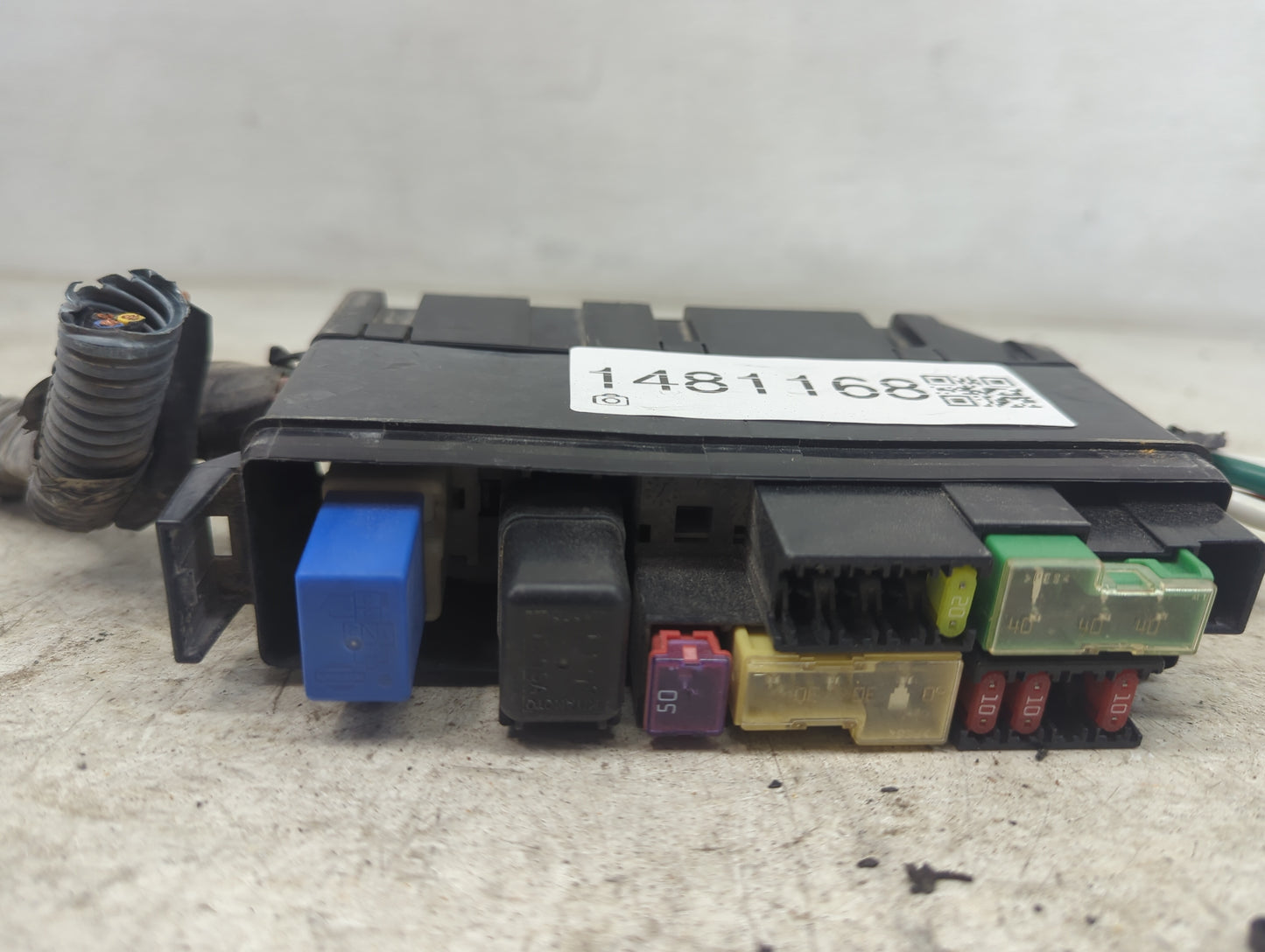 2007-2012 Nissan Versa Fusebox Fuse Box Panel Relay Module Fits Fits 2007 2008 2009 2010 2011 2012 OEM Used Auto Parts - Oem