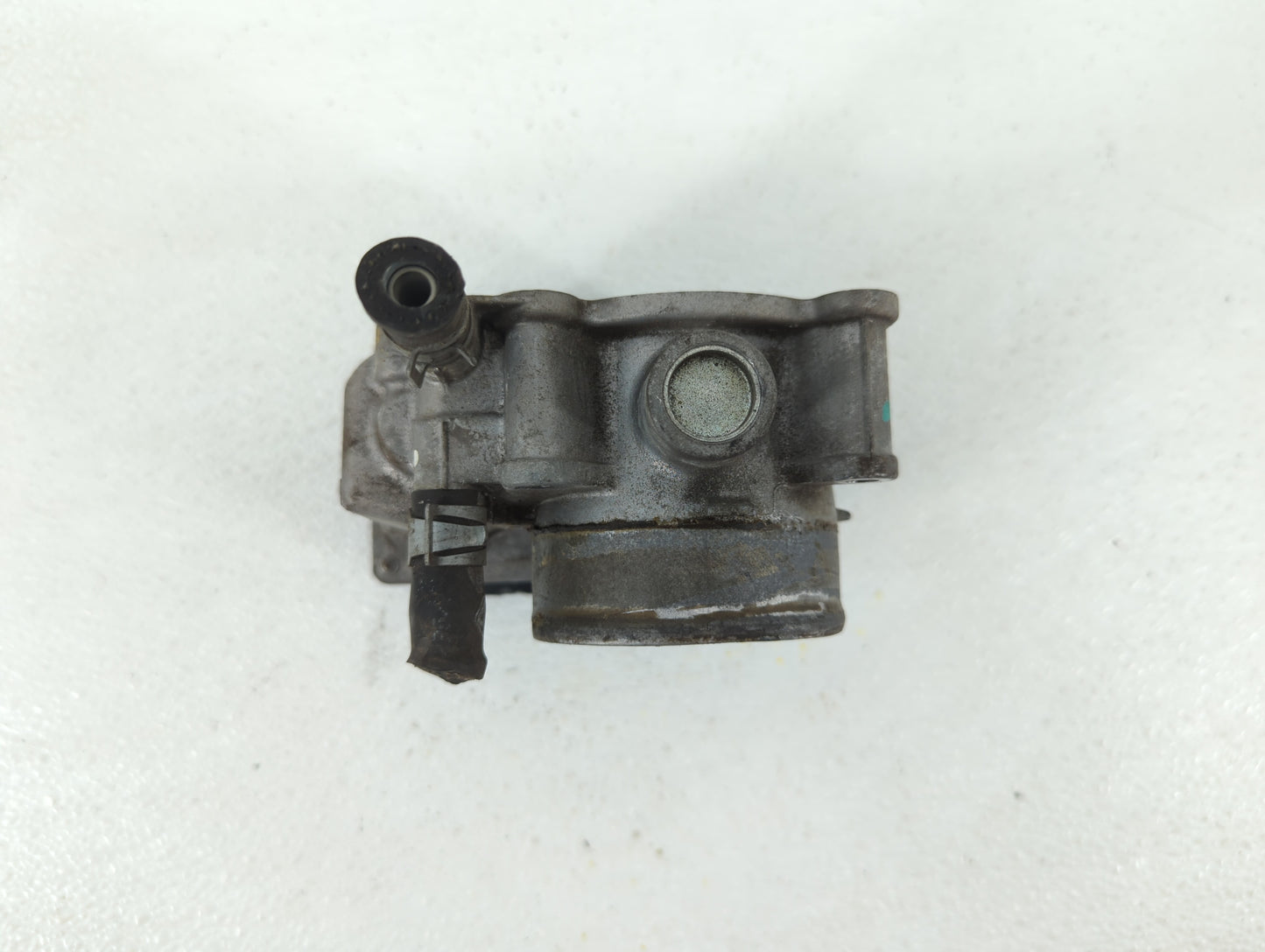 2007-2012 Nissan Versa Throttle Body P/N:ET-A60-02 E ET-A60-02 J Fits OEM Used Auto Parts - Oemusedautoparts1.com
