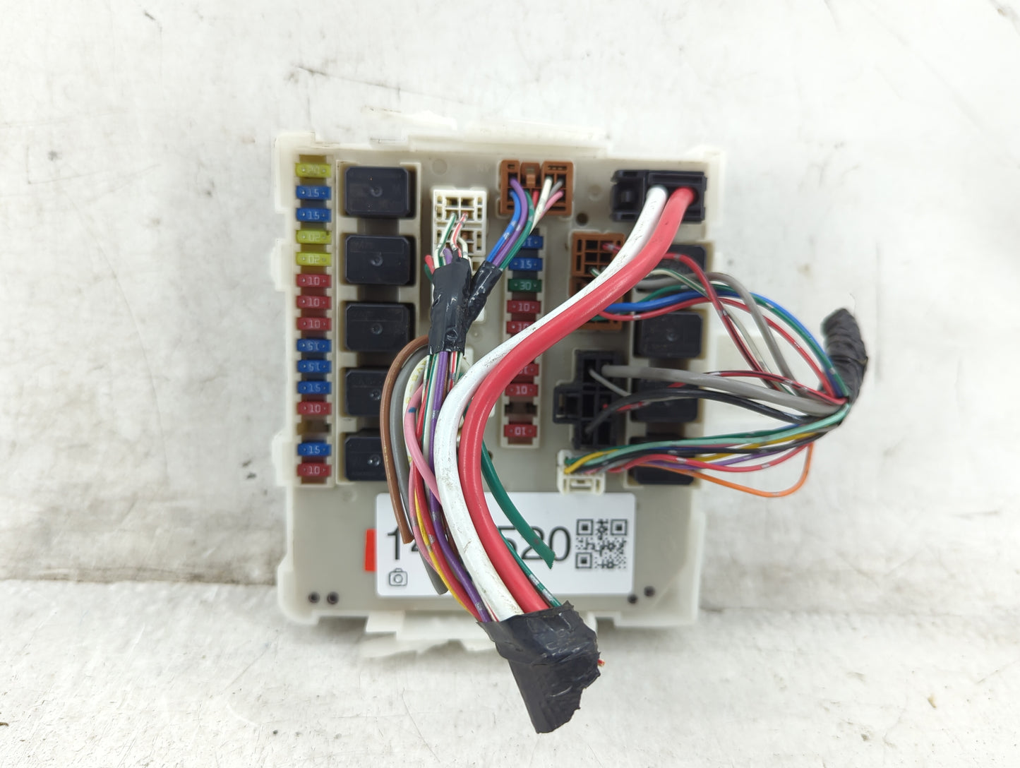 2008-2009 Nissan Xterra Fusebox Fuse Box Panel Relay Module P/N:ZP00B 24382 Fits Fits 2008 2009 OEM Used Auto Parts - Oemuse