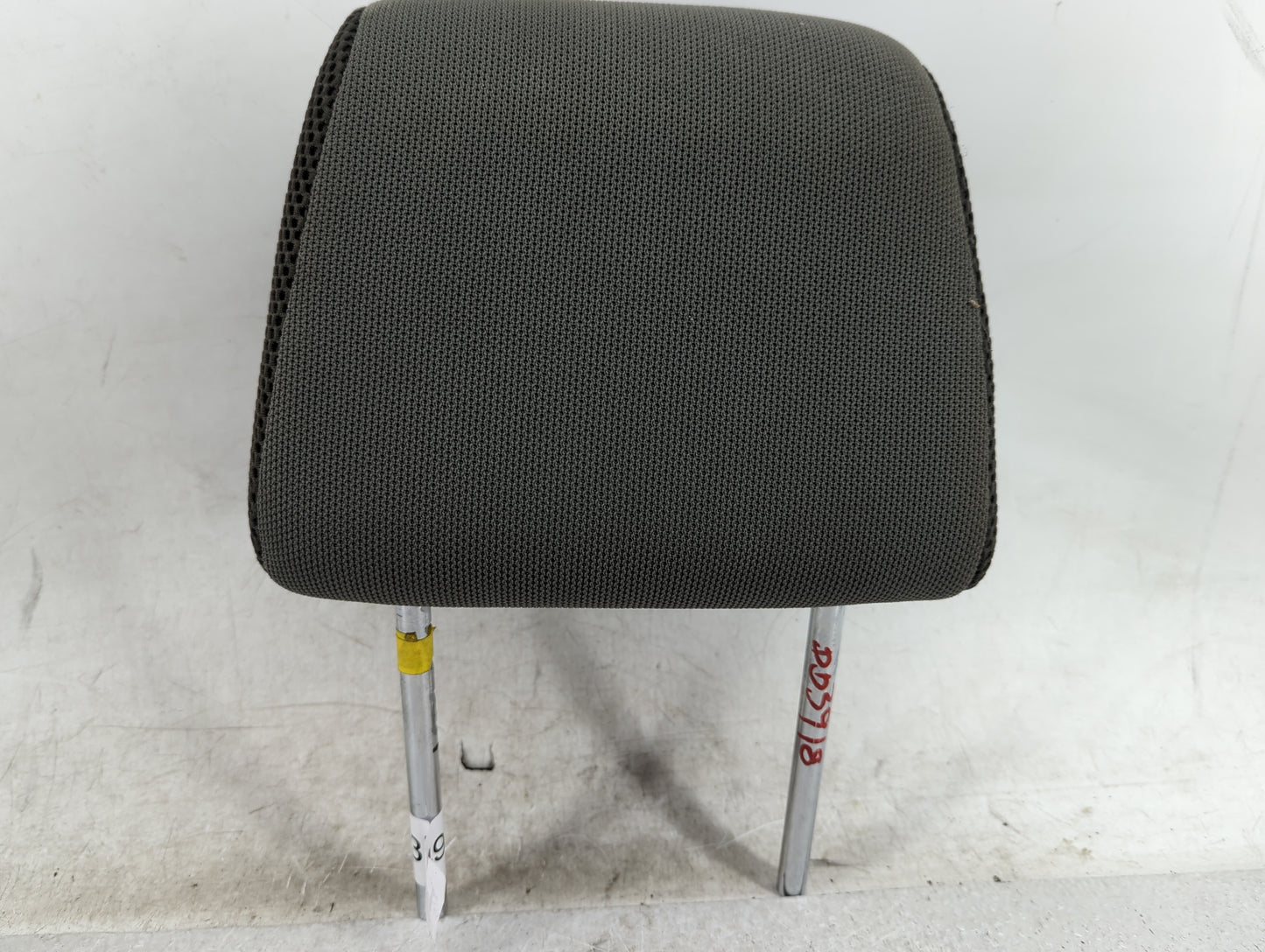 2005-2008 Nissan Xterra Headrest Head Rest Front Driver Seat Black - Oemusedautoparts1.com
