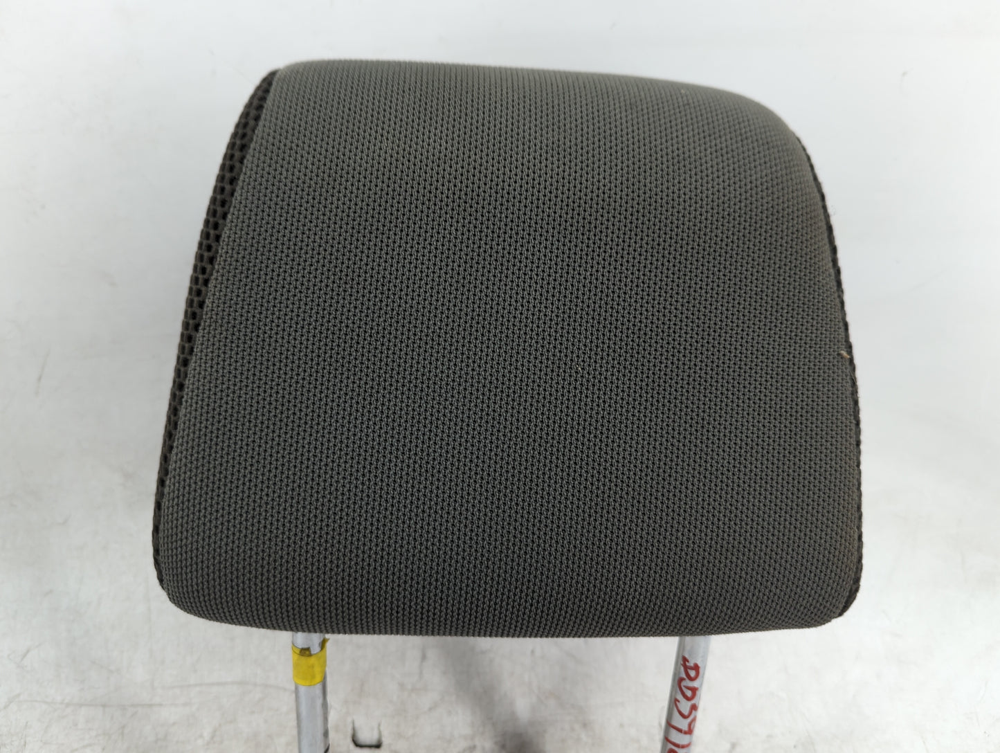 2005-2008 Nissan Xterra Headrest Head Rest Front Driver Seat Black - Oemusedautoparts1.com