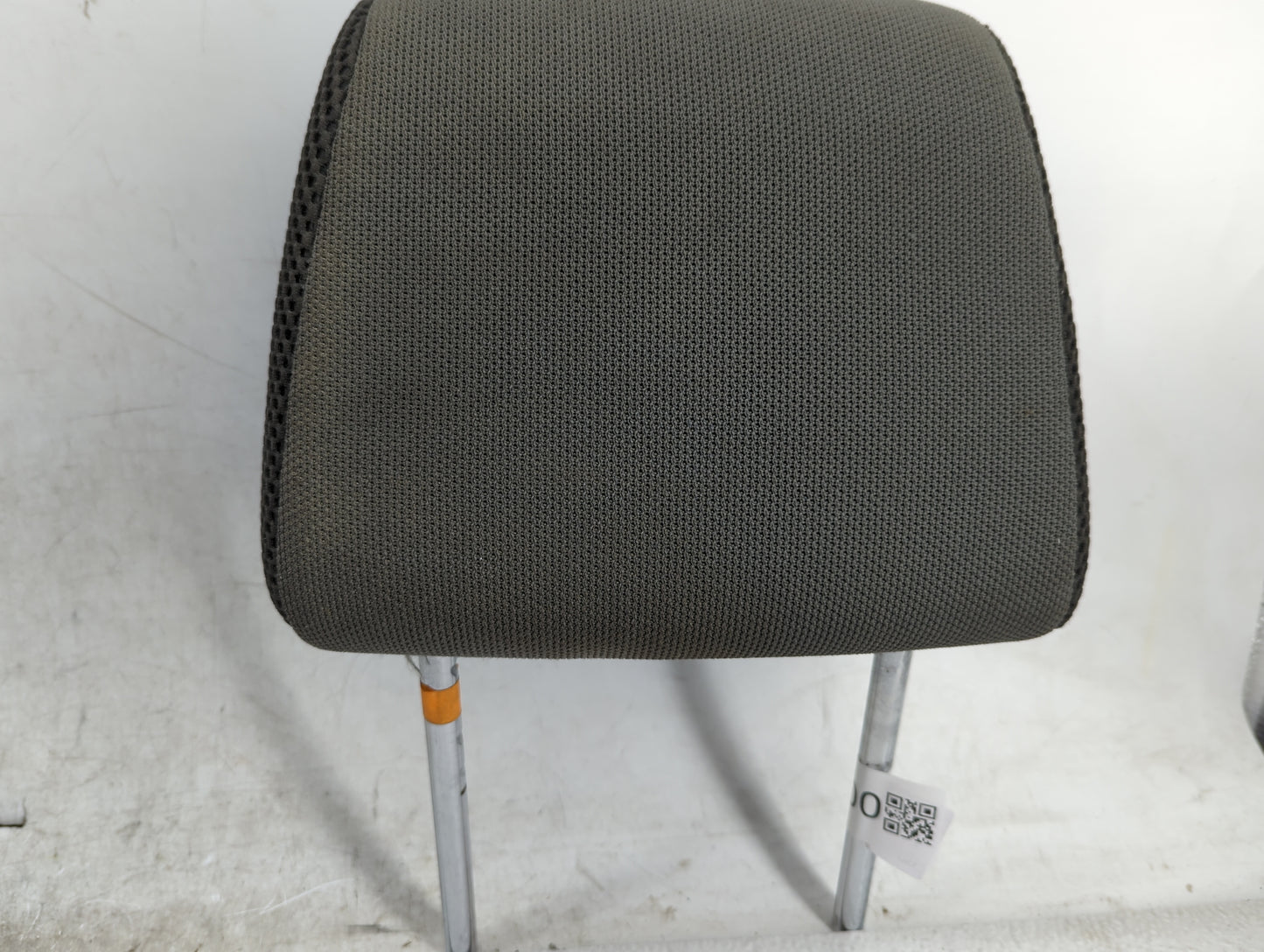 2005-2008 Nissan Xterra Headrest Head Rest Front Driver Seat Grey - Oemusedautoparts1.com