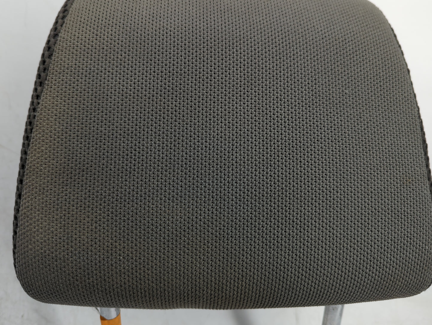 2005-2008 Nissan Xterra Headrest Head Rest Front Driver Seat Grey - Oemusedautoparts1.com