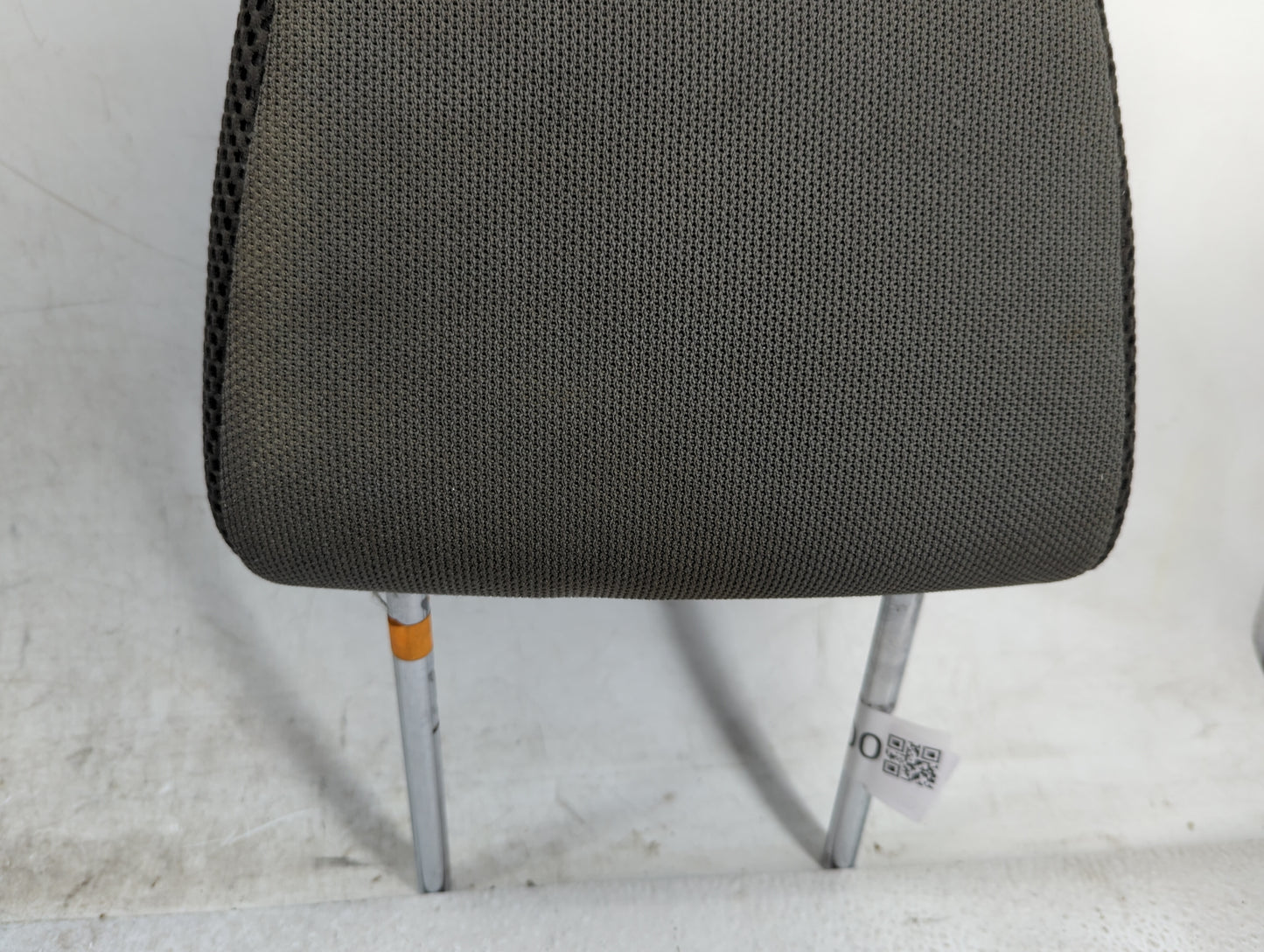 2005-2008 Nissan Xterra Headrest Head Rest Front Driver Seat Grey - Oemusedautoparts1.com