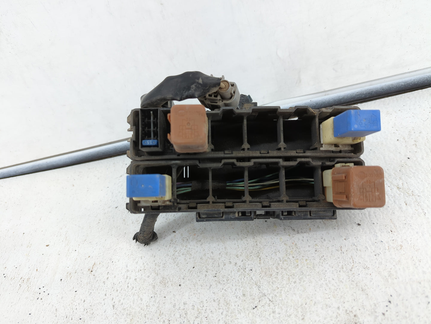 2008-2009 Nissan Xterra Fusebox Fuse Box Panel Relay Module P/N:ZP00B 284B6ZE00C Fits Fits 2008 2009 OEM Used Auto Parts - O