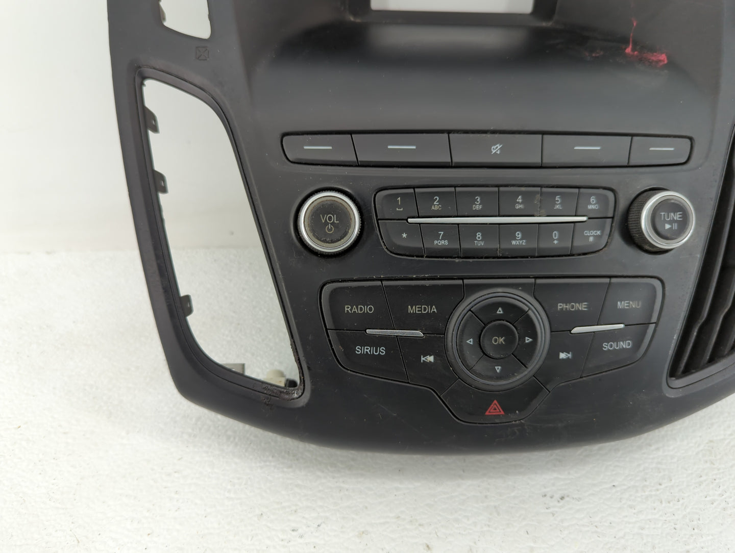 2008-2013 Nissan Xterra Radio Control Panel - Oemusedautoparts1.com