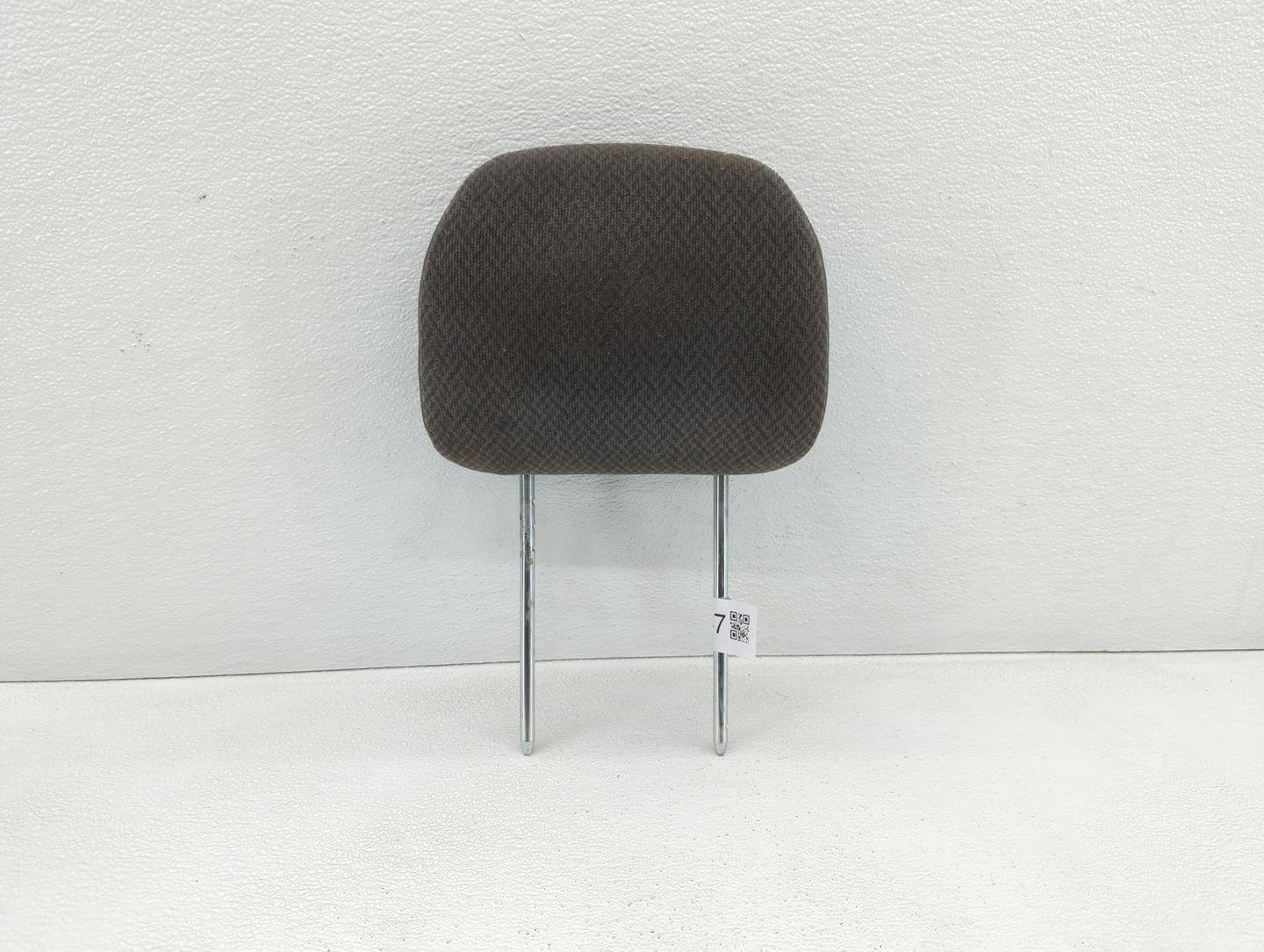 2005-2008 Nissan Xterra Headrest Head Rest Front Driver Passenger Seat - Oemusedautoparts1.com
