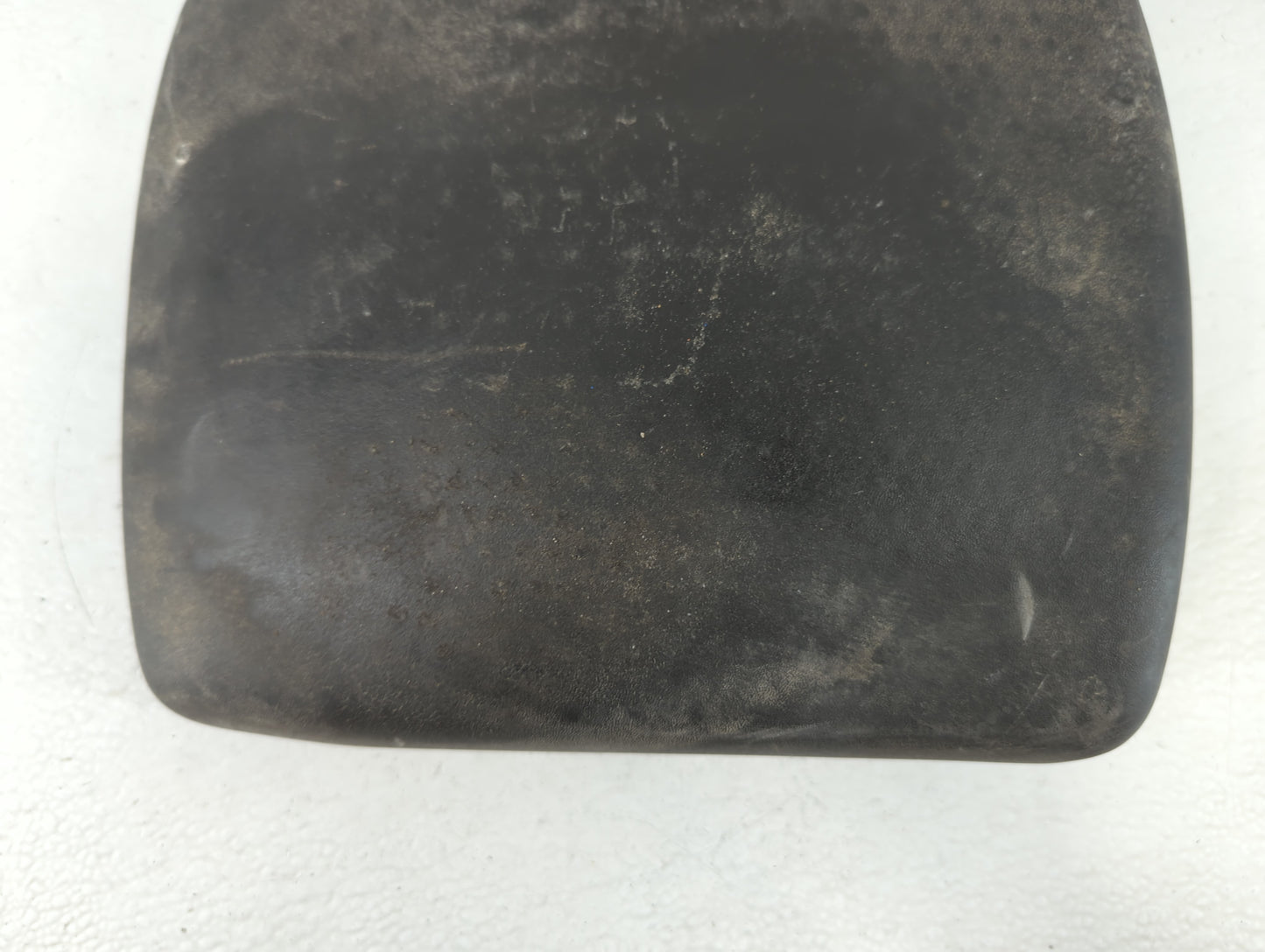 2005-2010 Nissan Xterra Center Console Armrest Cover Lid Fits Fits 2005 2006 2007 2008 2009 2010 OEM Used Auto Parts - Oemus