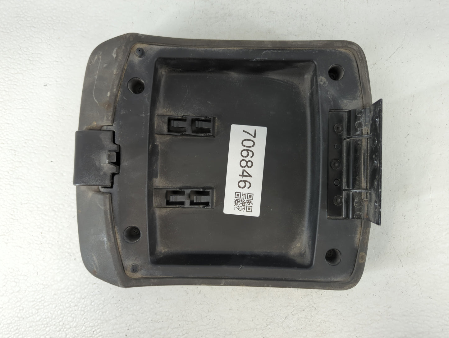 2005-2010 Nissan Xterra Center Console Armrest Cover Lid Fits Fits 2005 2006 2007 2008 2009 2010 OEM Used Auto Parts - Oemus