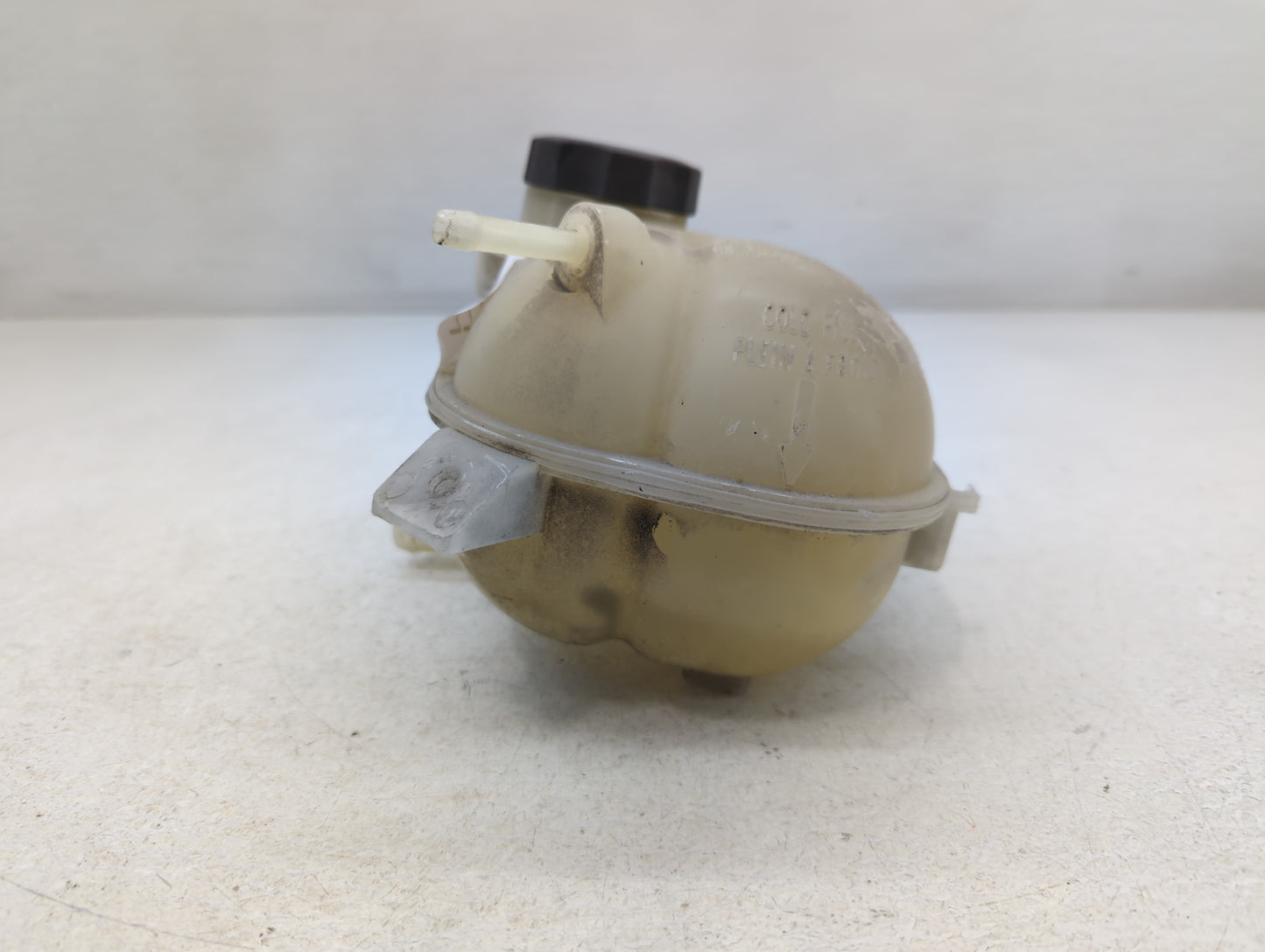 2007-2010 Pontiac G5 Radiator Coolant Overflow Expansion Tank Bottle - Oemusedautoparts1.com