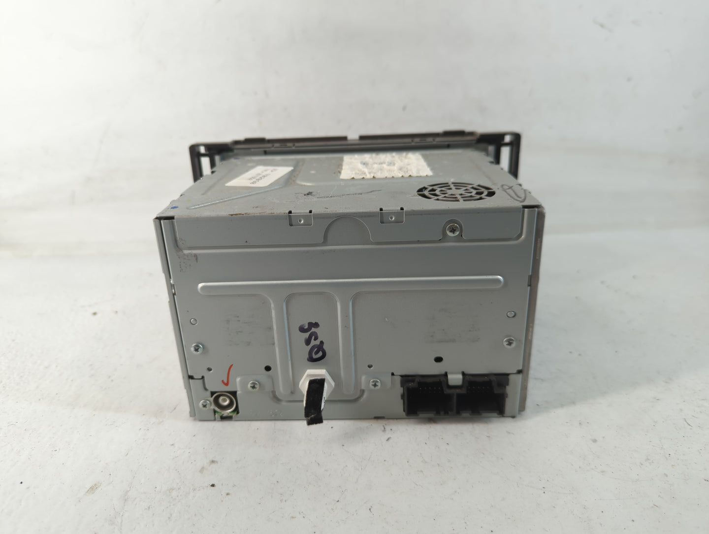 2007-2008 Pontiac G5 Radio Control Panel - Oemusedautoparts1.com