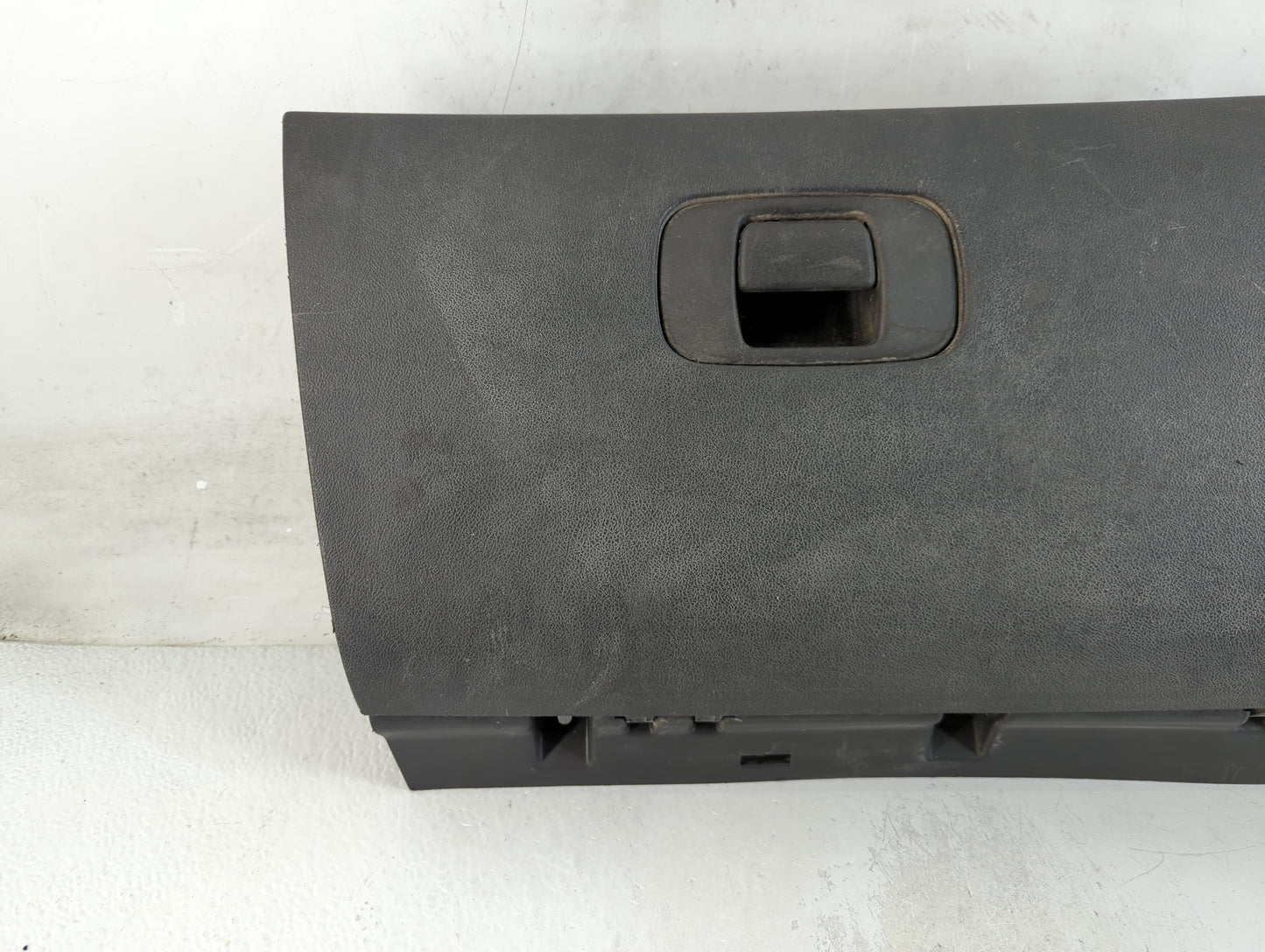 2008 Pontiac G6 Passenger Glove Box Door Storage Compartment 1035304 - Oemusedautoparts1.com