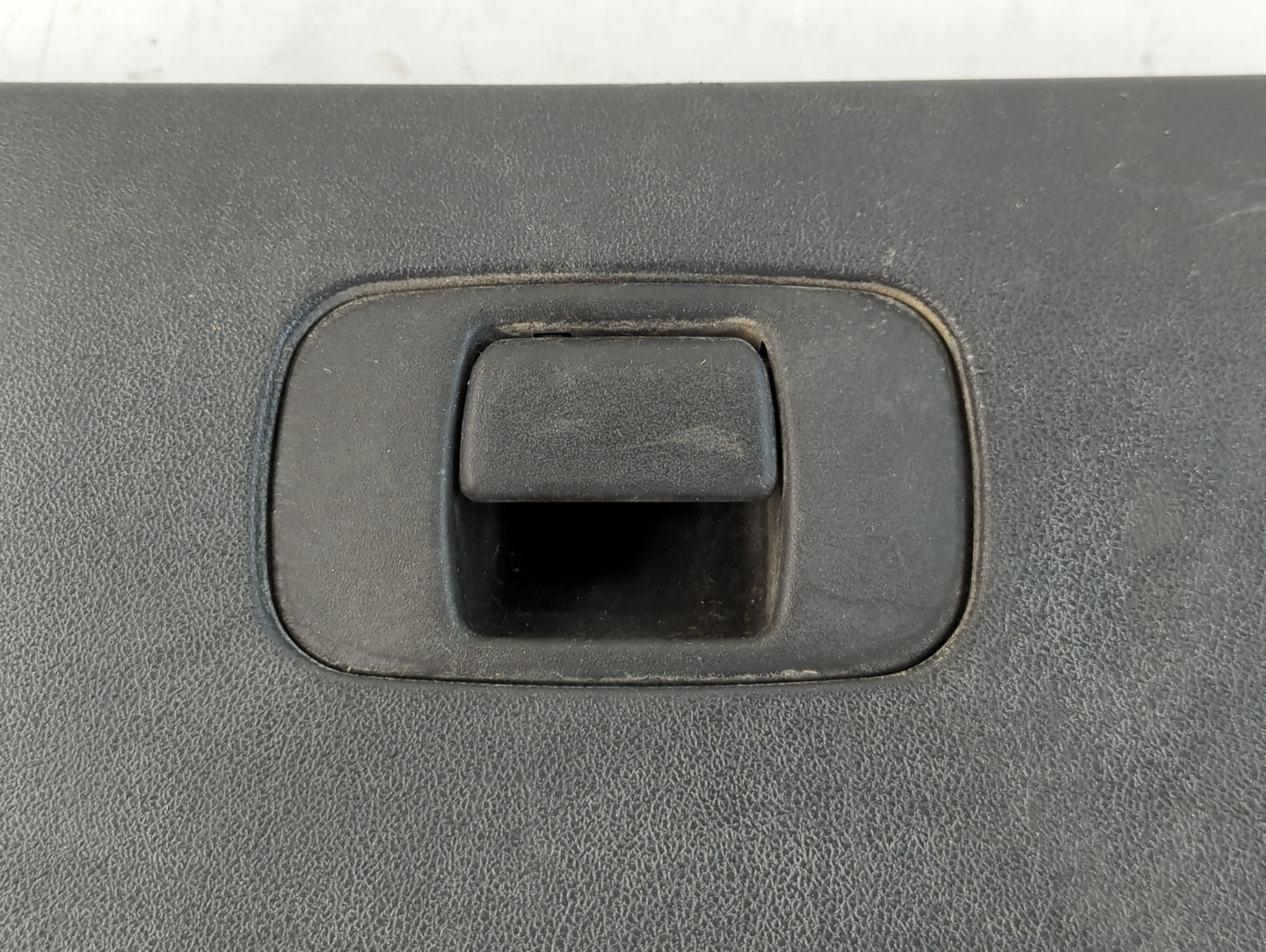 2008 Pontiac G6 Passenger Glove Box Door Storage Compartment - Oemusedautoparts1.com