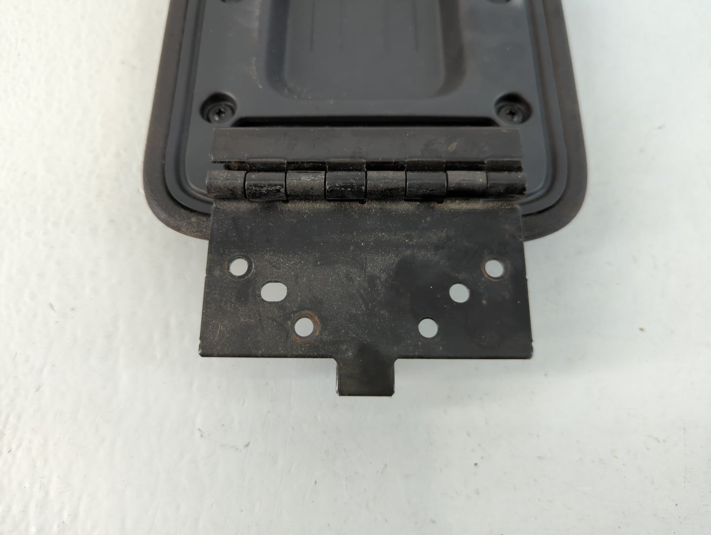 2006-2010 Pontiac G6 Center Console Armrest Cover Lid Fits Fits 2006 2007 2008 2009 2010 OEM Used Auto Parts - Oemusedautopa