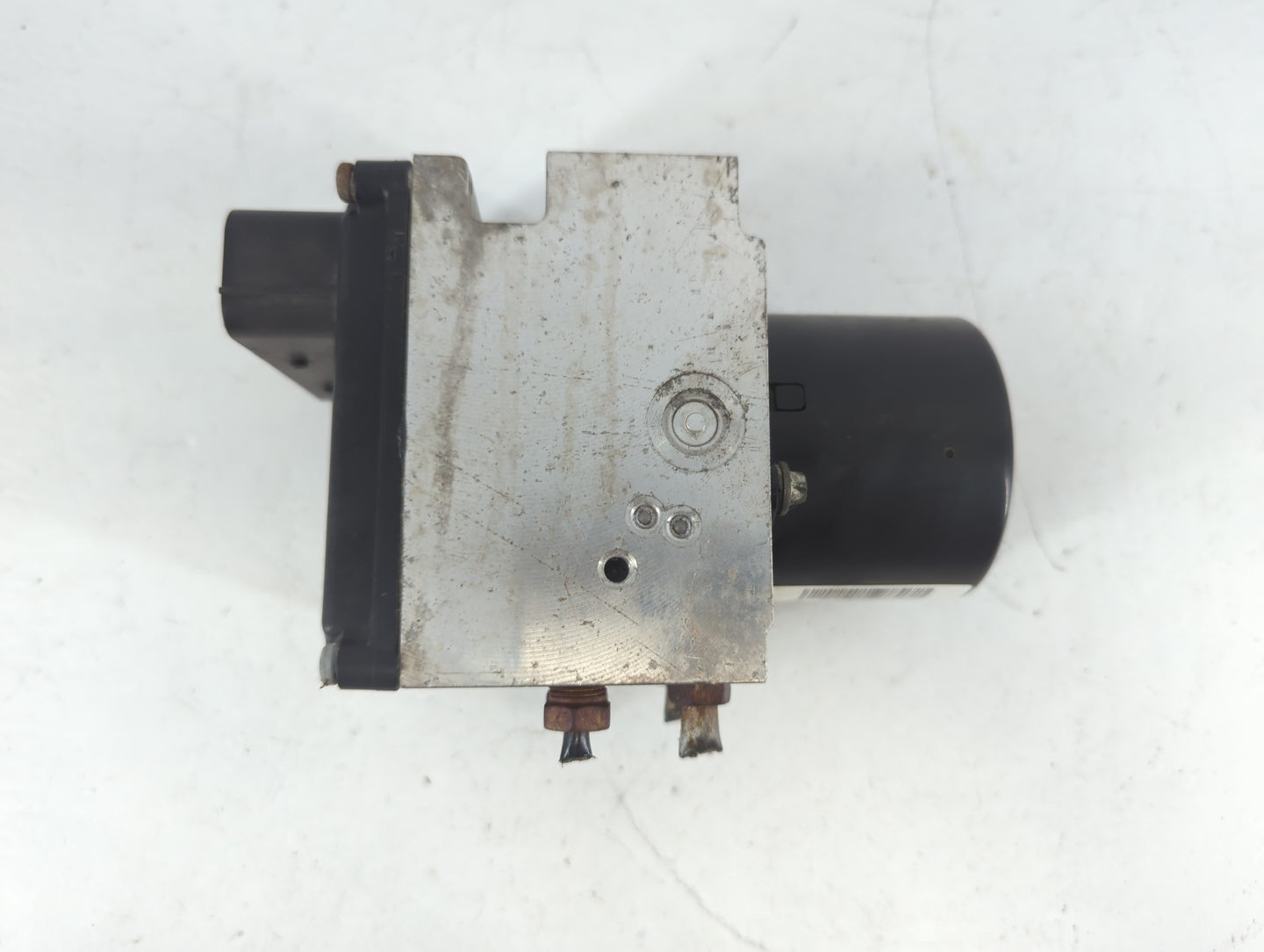 2008 Pontiac G6 ABS Pump Control Module Replacement Fits OEM Used Auto Parts - Oemusedautoparts1.com