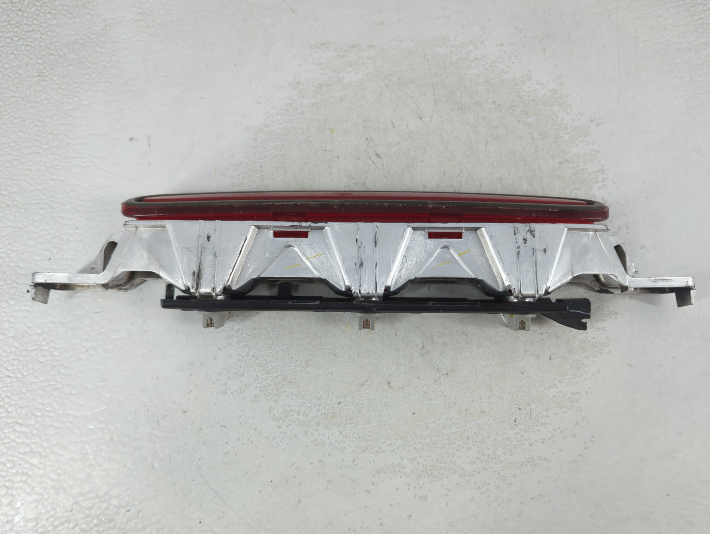 2008 Pontiac G6 Third Brake Light Tail Light Fits OEM Used Auto Parts - Oemusedautoparts1.com