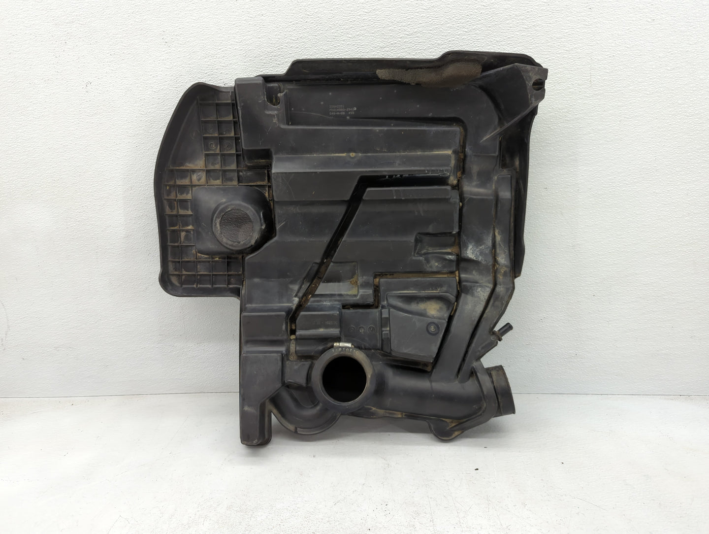 2008 Pontiac G6 Engine Cover - Oemusedautoparts1.com