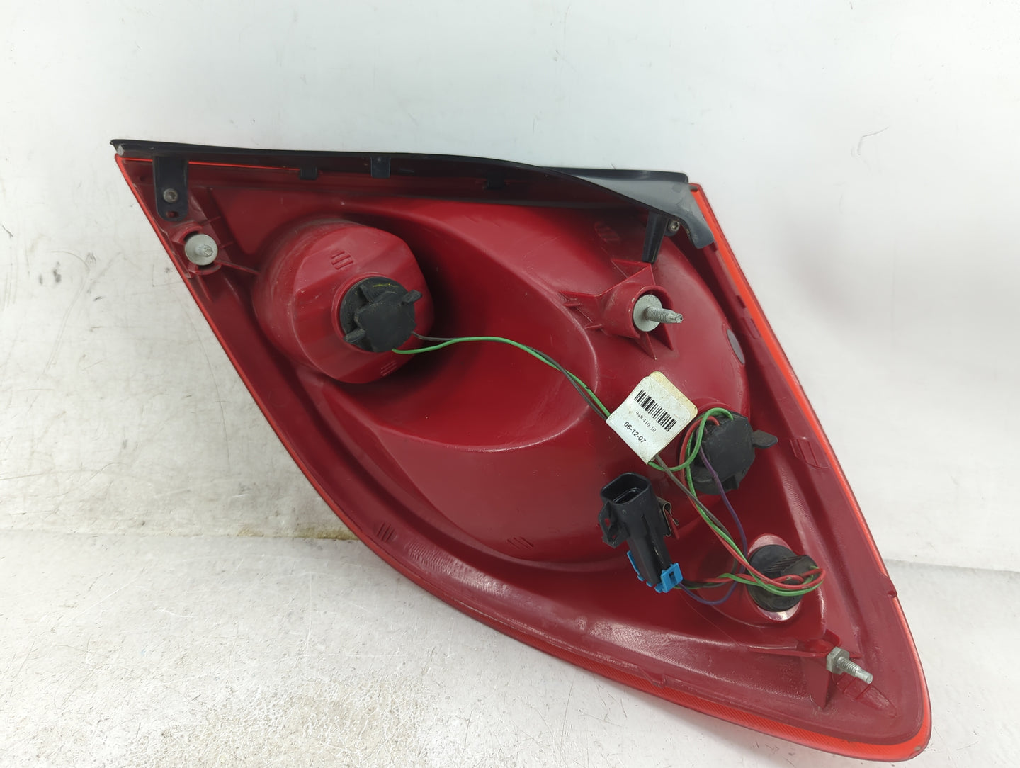 2005-2010 Pontiac G6 Tail Light Assembly Driver Left OEM Fits Fits 2005 2006 2007 2008 2009 2010 OEM Used Auto Parts - Oemus