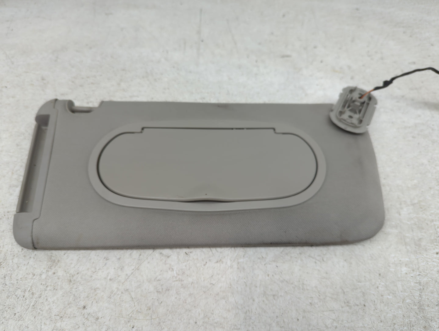 2005-2010 Pontiac G6 Sun Visor Shade Replacement Passenger Right Mirror Fits Fits 2005 2006 2007 2008 2009 2010 OEM Used Aut