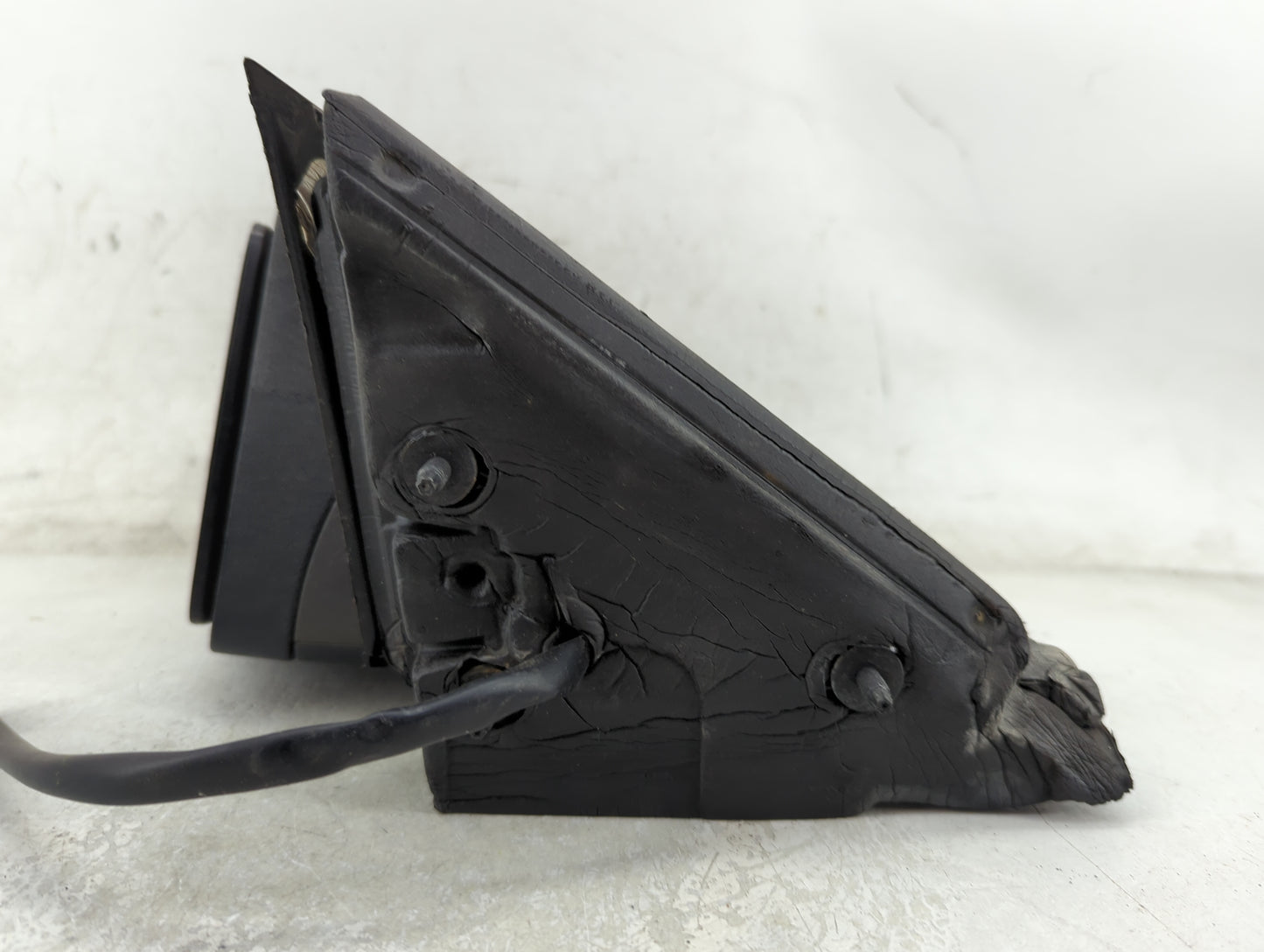 2005-2009 Pontiac G6 Driver Side View Mirror - Left Door Mirror OEM Used - Oemusedautoparts1.com