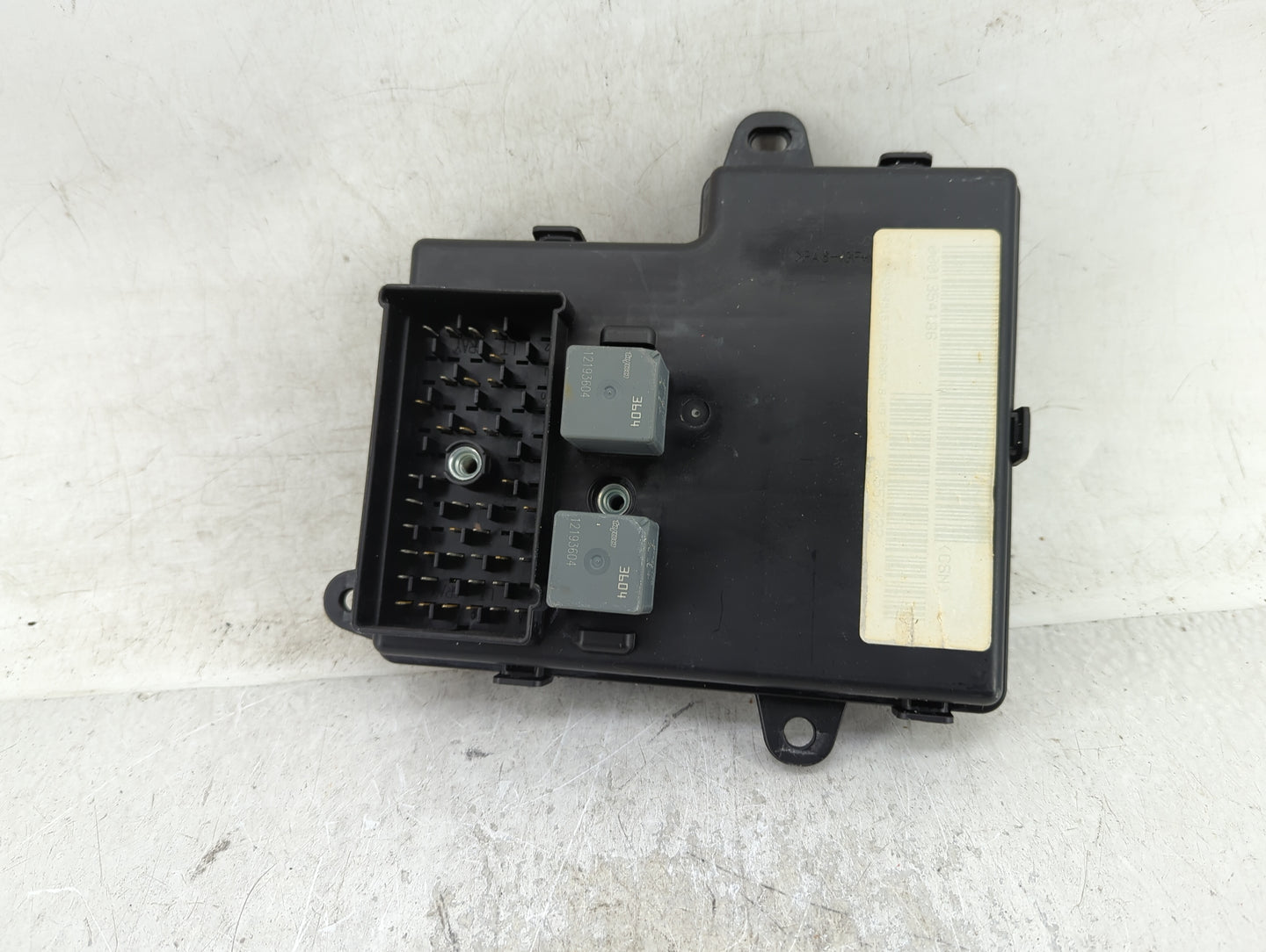 2008-2010 Pontiac G6 Body Control Module Bcm Inner Cabin Fuse Box - Oemusedautoparts1.com