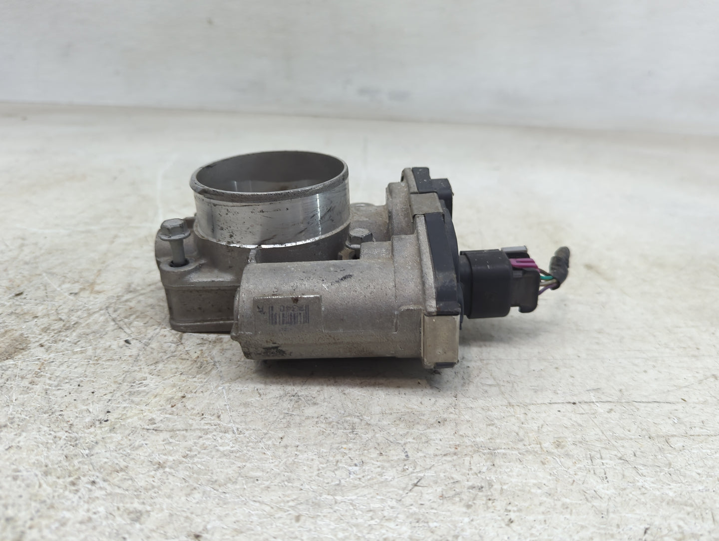 2008-2010 Pontiac G6 Throttle Body Fits Fits 2007 2008 2009 2010 2011 2012 OEM Used Auto Parts - Oemusedautoparts1.com
