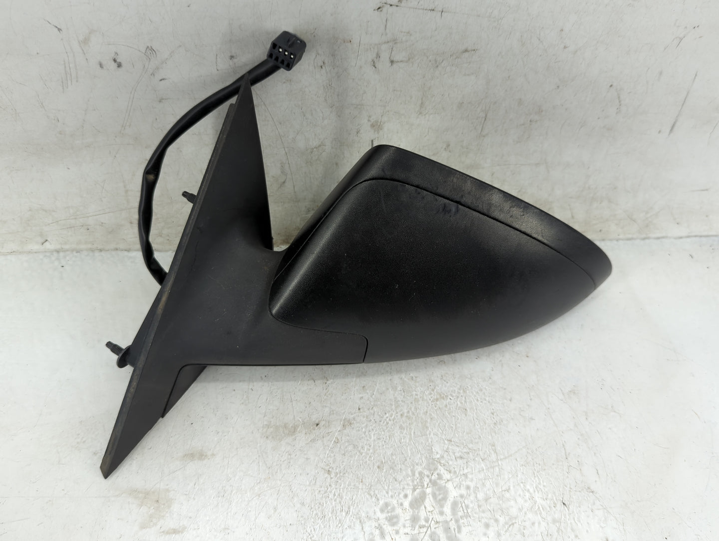 2005-2009 Pontiac G6 Driver Side View Mirror - Left Door Mirror OEM Used - Oemusedautoparts1.com