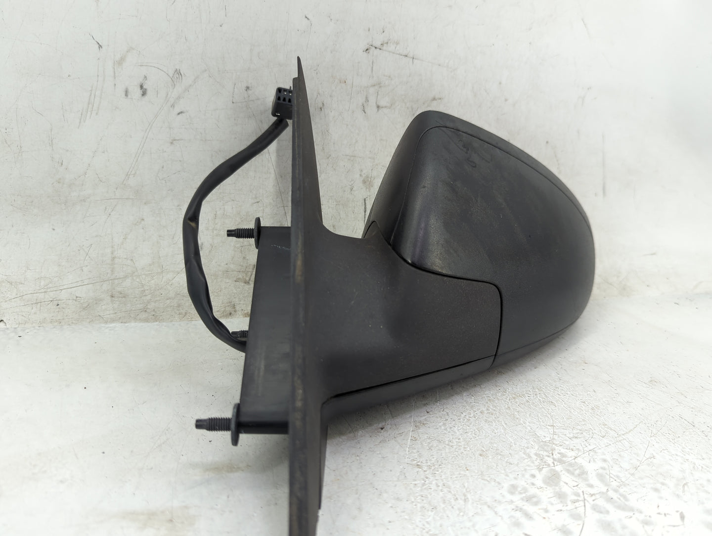 2005-2009 Pontiac G6 Driver Side View Mirror - Left Door Mirror OEM Used - Oemusedautoparts1.com