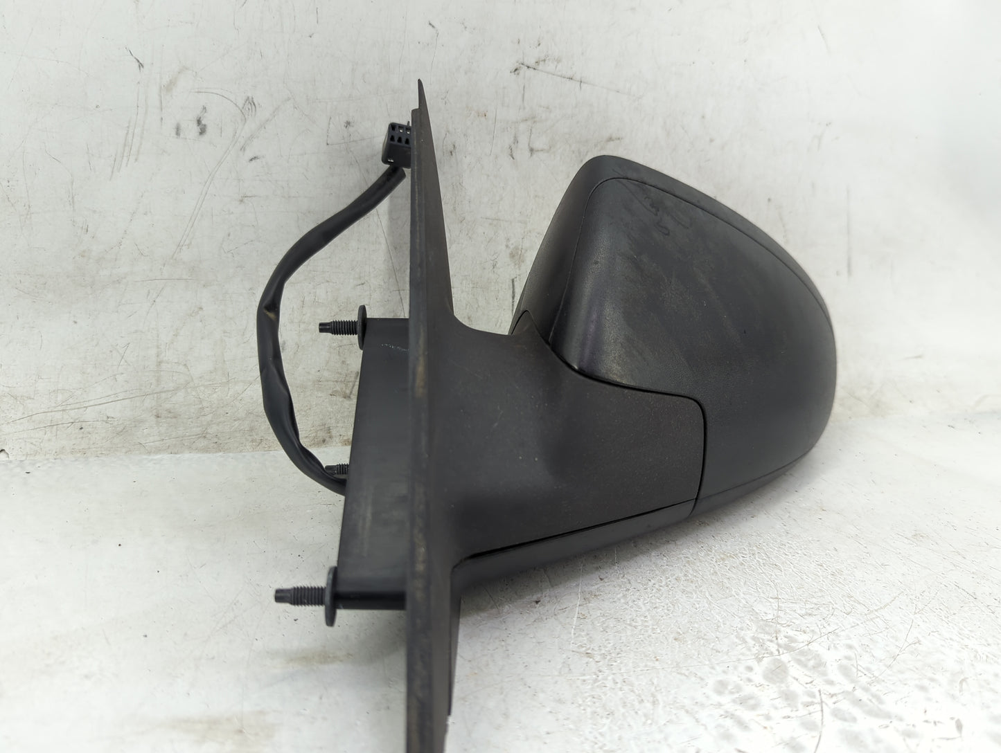 2005-2009 Pontiac G6 Driver Side View Mirror - Left Door Mirror OEM Used - Oemusedautoparts1.com