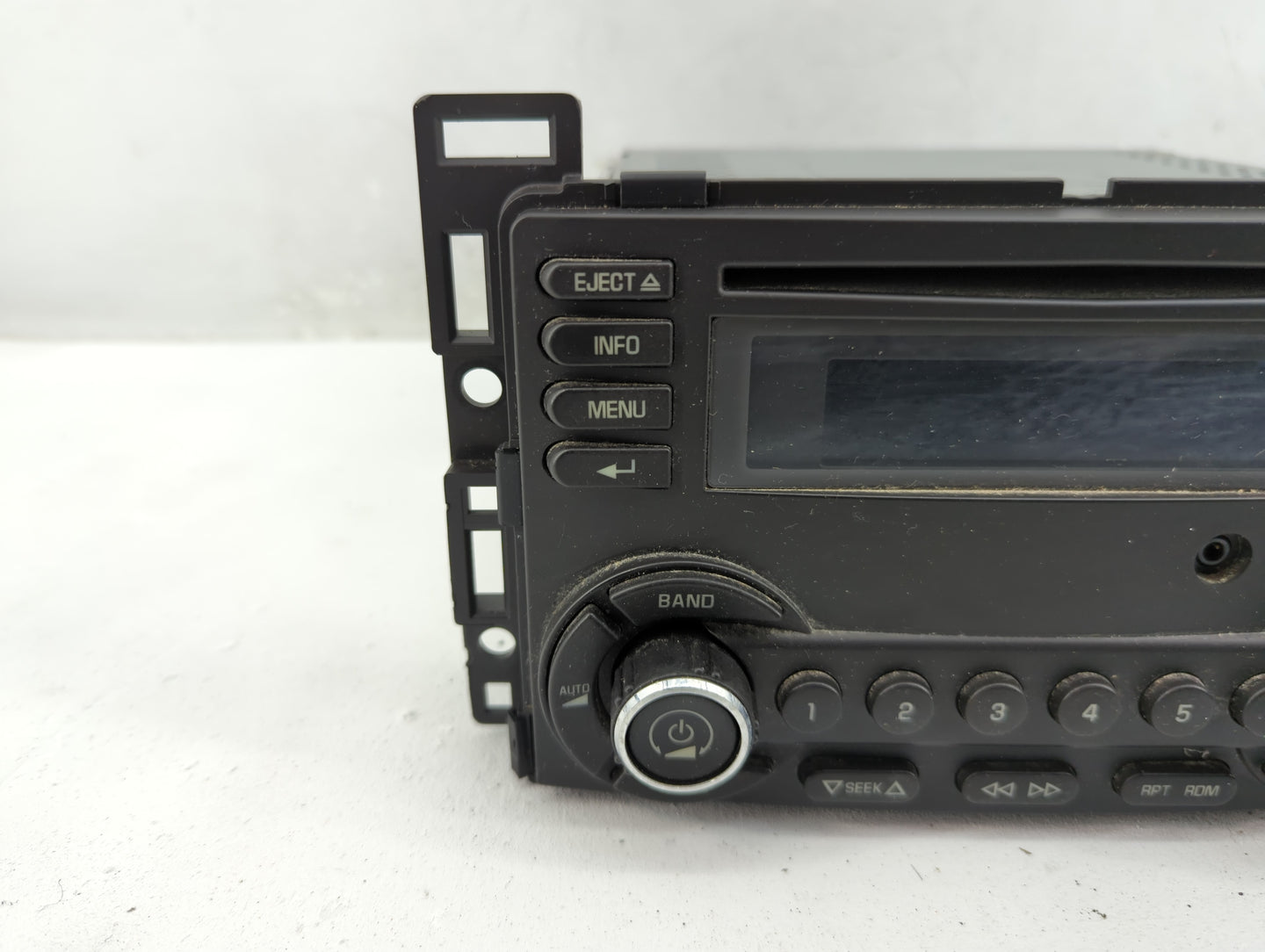 2008-2009 Pontiac G6 Radio AM FM Cd Player Receiver Replacement P/N:25890719 Fits Fits 2008 2009 OEM Used Auto Parts - Oemus