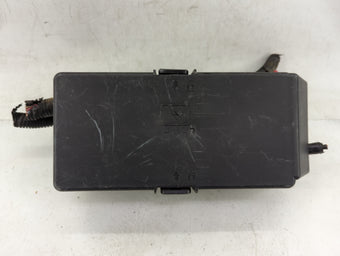 compare product 2008 Pontiac G6 Fusebox Fuse Box Panel Relay Module P/N:25883024-02 Fits OEM Used Auto Parts
