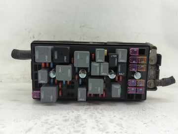 2008 Pontiac G6 Fusebox Fuse Box Panel Relay Module P/N:13573532 Fits OEM Used Auto Parts