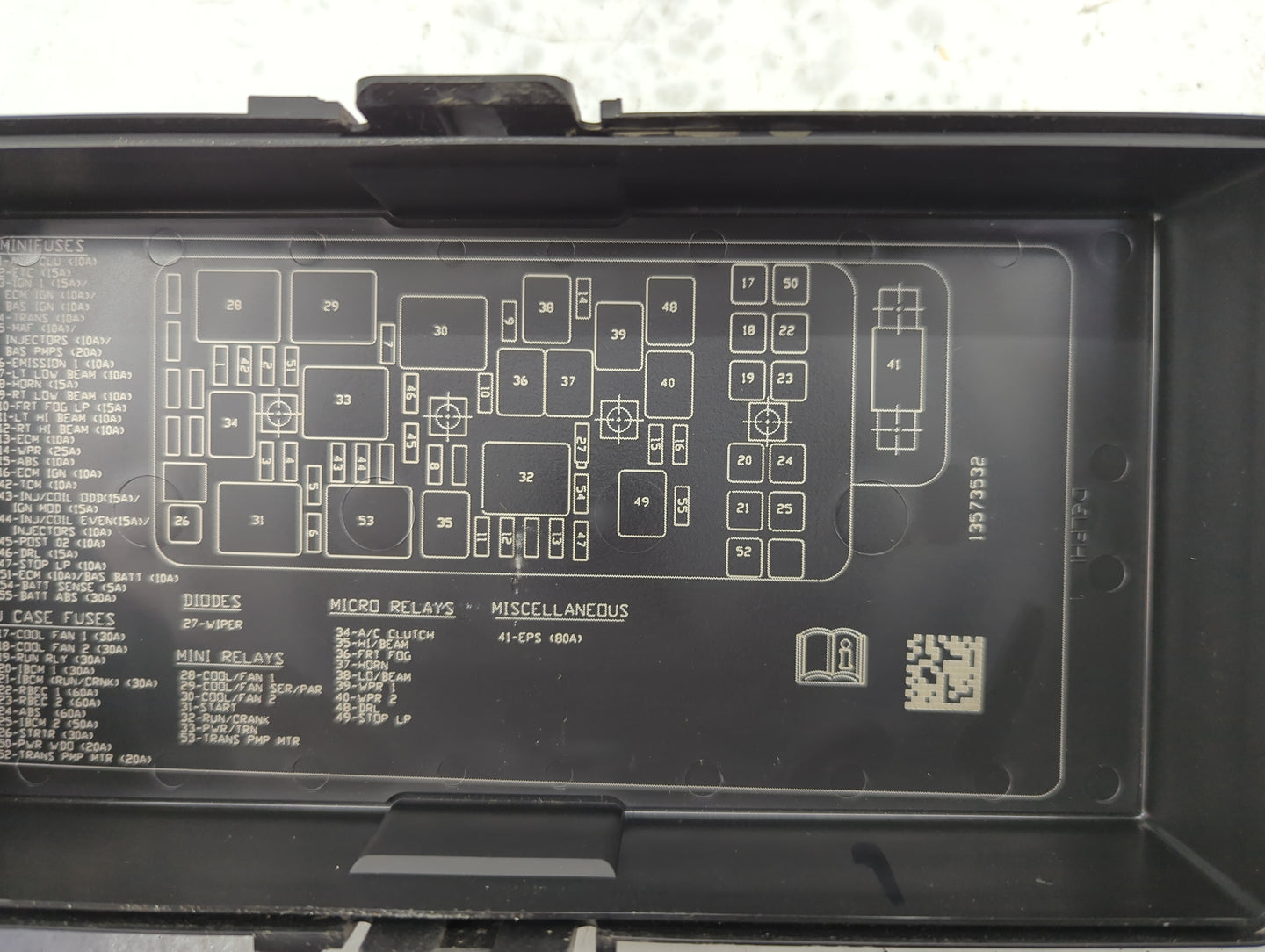 2008 Pontiac G6 Fusebox Fuse Box Panel Relay Module P/N:13573532 Fits OEM Used Auto Parts - Oemusedautoparts1.com