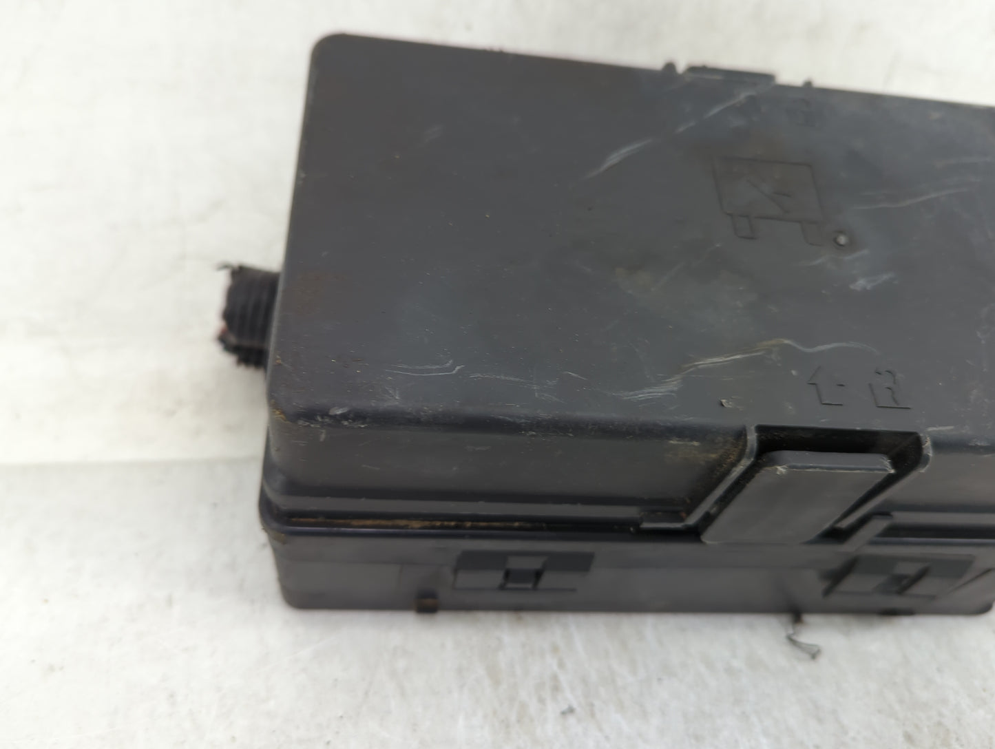 2008 Pontiac G6 Fusebox Fuse Box Panel Relay Module Fits OEM Used Auto Parts - Oemusedautoparts1.com
