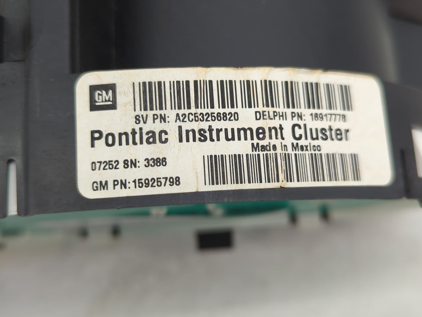 2008-2009 Pontiac G6 Instrument Cluster Speedometer Gauges P/N:15925798 Miles: Fits Fits 2008 2009 OEM Used Auto Parts - Oem