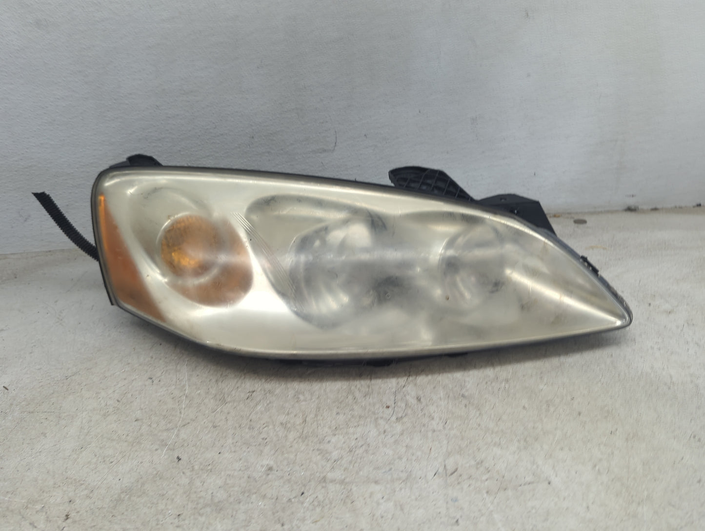 2005-2009 Pontiac G6 Passenger Right Oem Head Light Headlight Lamp Black - Oemusedautoparts1.com