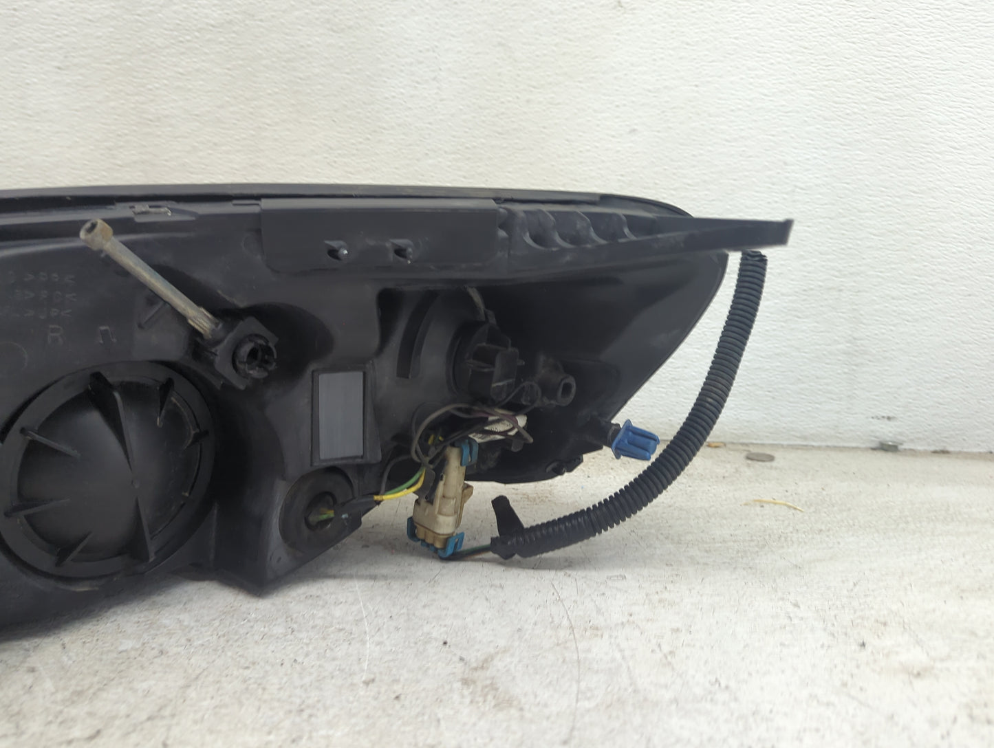 2005-2009 Pontiac G6 Passenger Right Oem Head Light Headlight Lamp Black - Oemusedautoparts1.com
