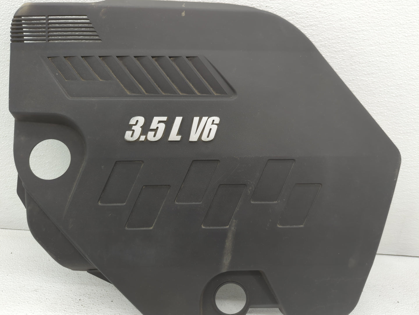 2008 Pontiac G6 Engine Cover - Oemusedautoparts1.com